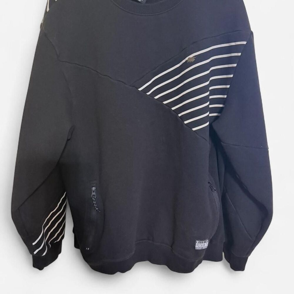 Rocksmith NYC Y2K Striped Crewneck Sweatshirt with Zippered Pockets - 2XL